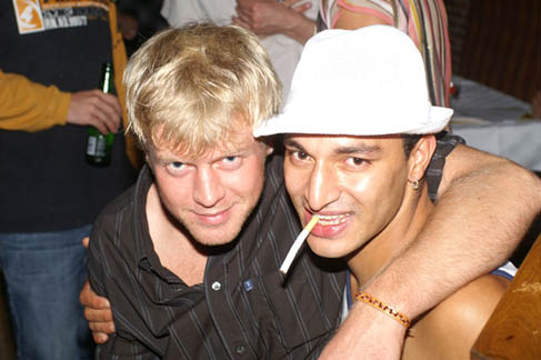 18aug06_2711